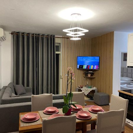 Arteg Apartments - Premium Durrës Exteriör bild