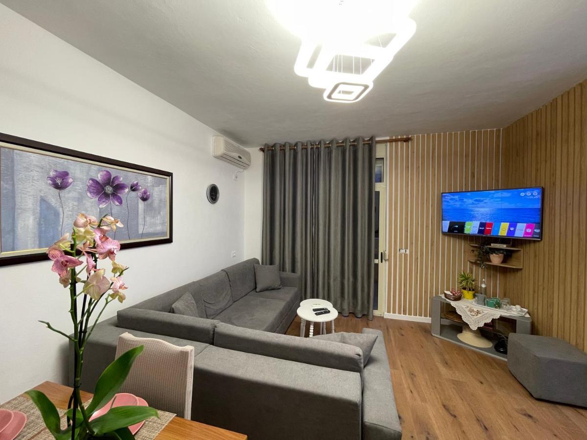 Arteg Apartments - Premium Durrës Exteriör bild